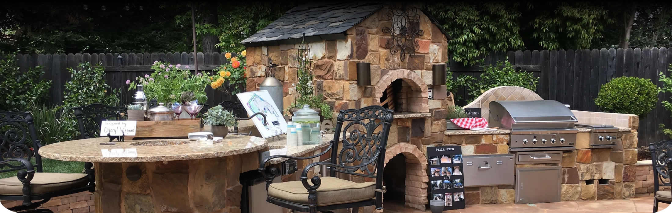 Custom Outdoor Fireplaces and Fire Pits