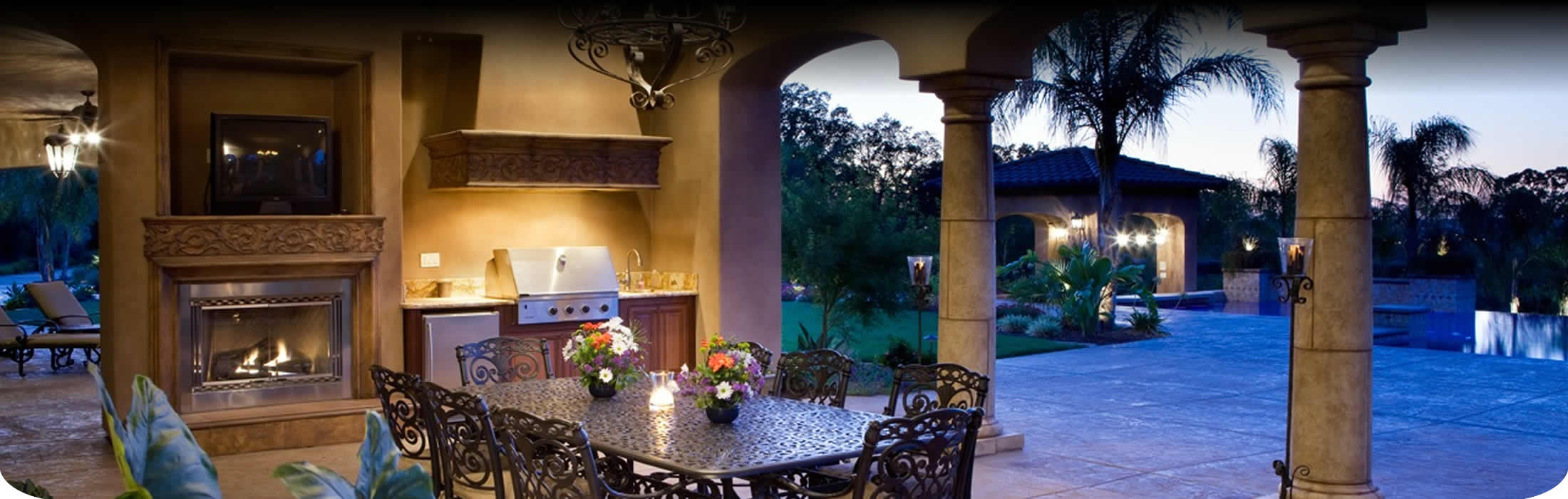 Custom Outdoor Kitchens